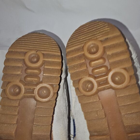 Vtg 1980's Korean VINTAGE RED White Athletic Shoes Size 10 - Picture 11 of 16